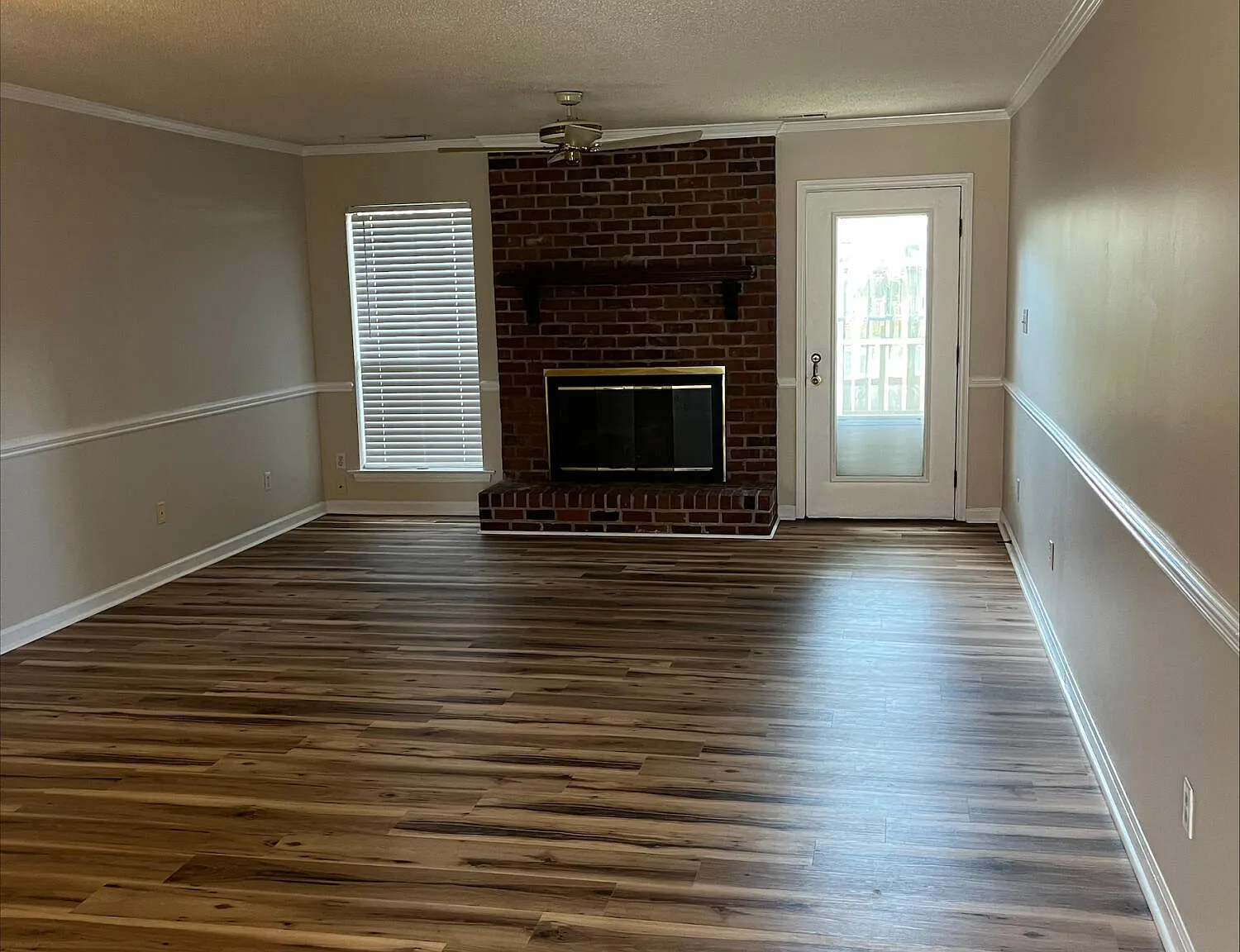 2 bed, 2.0 bath, $1,300 — Photo 2