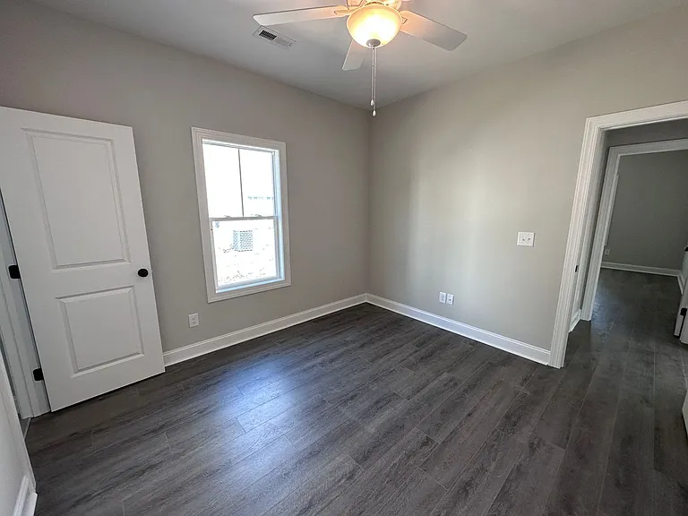 4308 Peachtree Ave — Photo 17