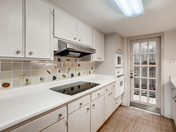4th image of 5411 N New Braunfels Ave