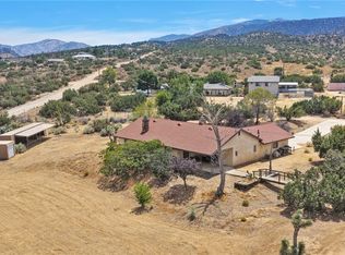 8970 Silver Rock Rd, Pinon Hills, CA 92372