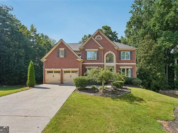 1305 Rosewood Dr, Alpharetta, GA 30005