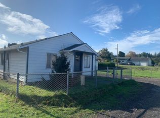 2049 Everett Ave, North Bend, OR 97459