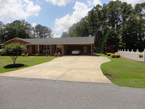 2nd image of 304 Forrest Dr