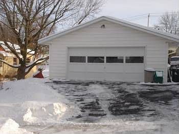 5th image of 1130 Poplar St #A