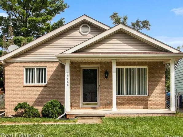 19786 Seminole, Redford, MI 48240