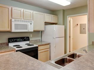 3280 Lenox Village Dr UNIT 101, Fairlawn, OH 44333