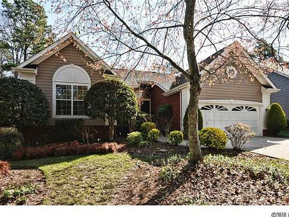 2nd image of 6323 Oxwynn Ln