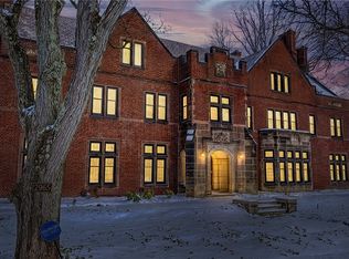 2965 Fairmount Blvd, Cleveland Heights, OH 44118