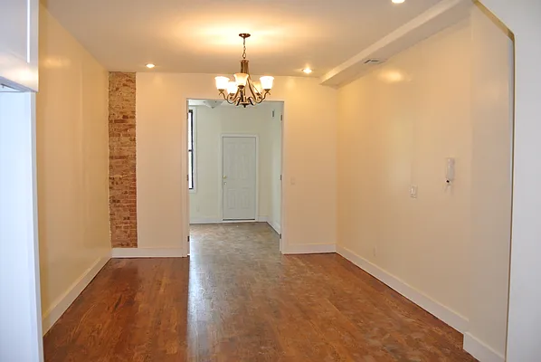 Rented by Nooklyn NYC LLC | media 22