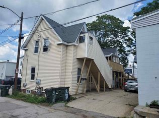 152 Wilson St #1, Manchester, NH 03103
