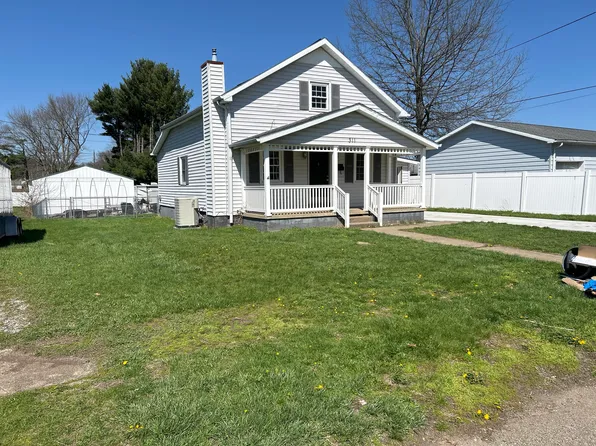 311 North Ave NE, New Philadelphia, OH 44663