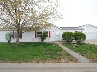 11259 Spring Meadow Trl, Lebanon, IL 62254