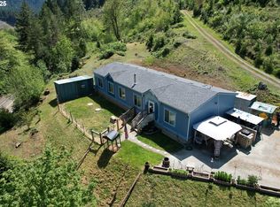 9924 N Myrtle Rd, Myrtle Creek, OR 97457