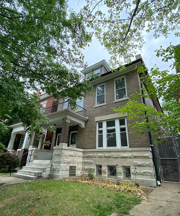 1st image of 3321 Halliday Ave