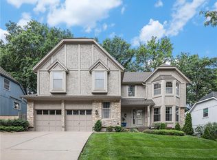 11518 Knox St, Overland Park, KS 66210