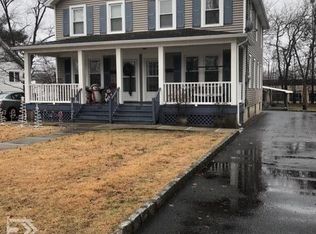 408 Runyon Ave, Middlesex, NJ 08846