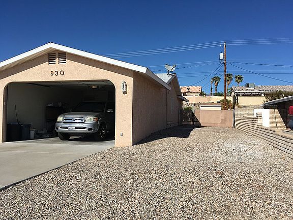 4th image of 930 Acoma Blvd S