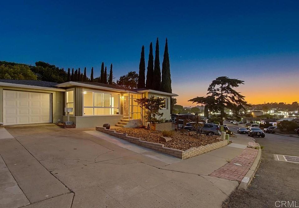 1st image of 4142 Vista Grande Dr