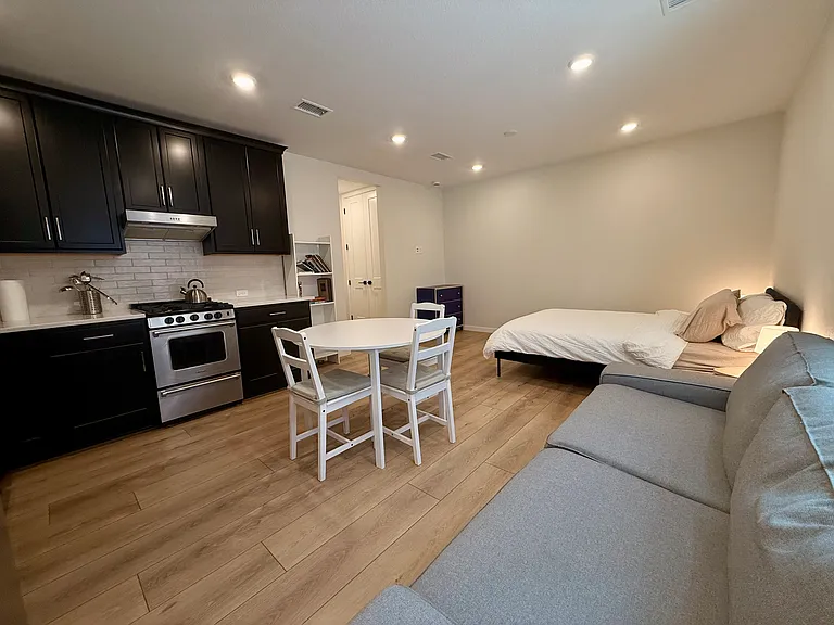 12044 Amplify Cir — Photo 8