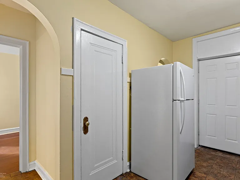 6726 N Bosworth Ave #1S — Photo 42
