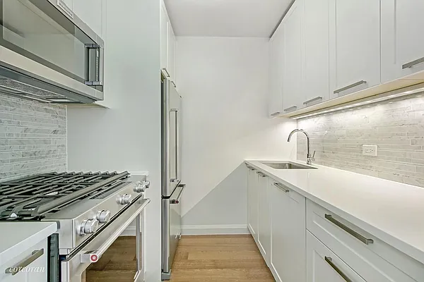 Rented by Corcoran | media 24