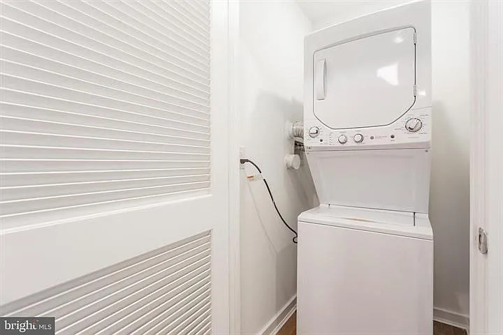 4019 Haverford Ave #2 — Photo 22