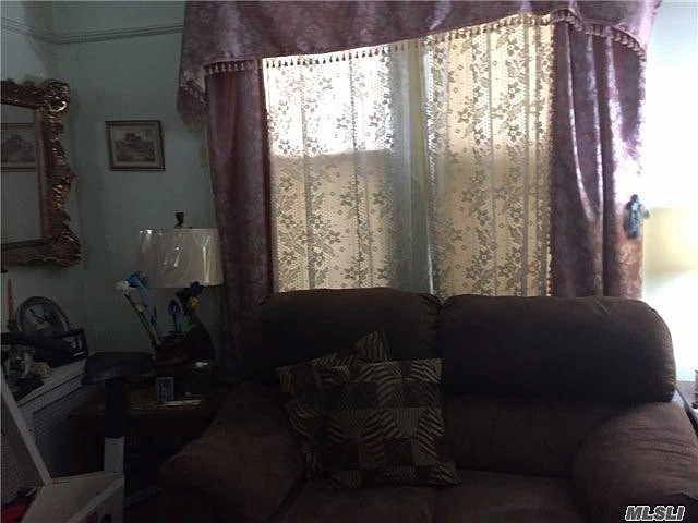 2nd image of 11144 146th St
