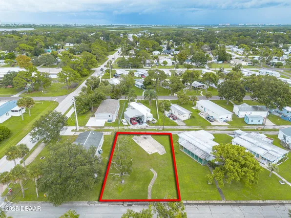5207 Orange Ave, Port Orange, FL 32127