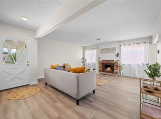 616 Falcon Ln, Redlands, CA 92374