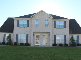 2008 Cambria Dr #B, Greenville, NC 27834