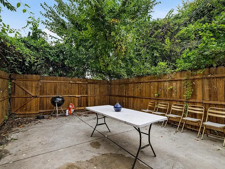 1718 N Gratz St — Photo 26