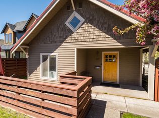 139 NW Broadway St, Bend, OR 97703