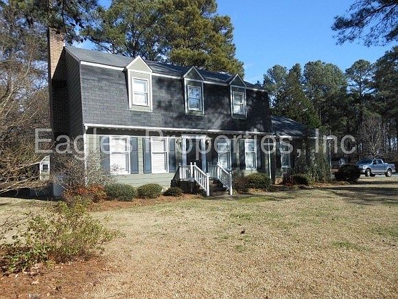 1st image of 801 Shelley Dr