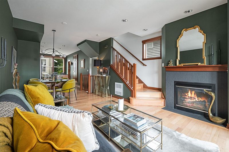 4th image of 1420 18th Avenue #C