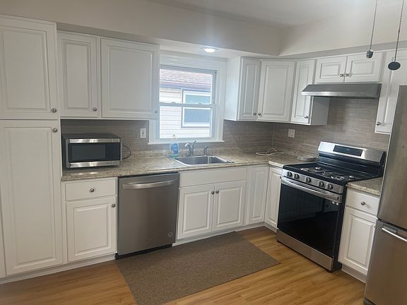 5th image of 15500 Cohancy St #2