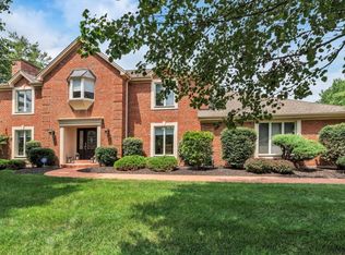 9210 Steeplechase Dr, Cincinnati, OH 45242