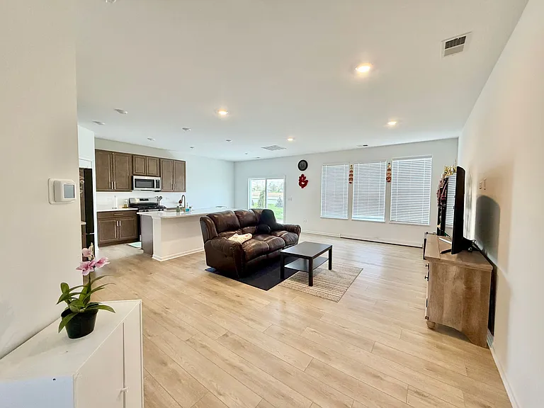 331 Red Oak Cir — Photo 33