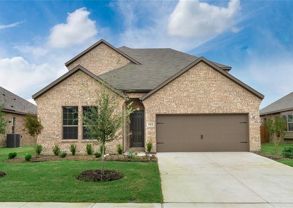 1st image of 1009 Blue Heron Dr