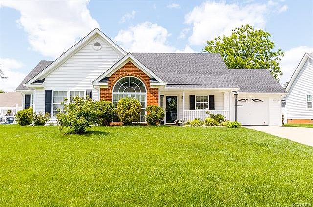 1st image of 4312 Village Woods Ln