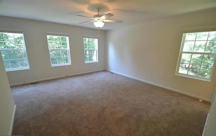 5917 Sneed Dr — Photo 12