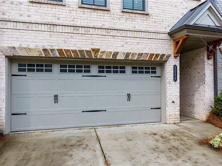 2500 Skyland Dr #20 — Photo 3