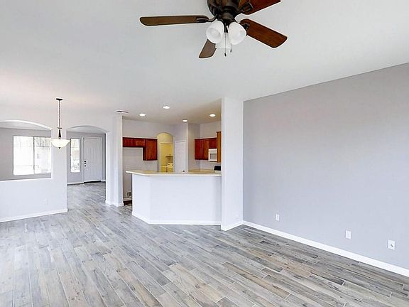 2nd image of 10918 W Chase Ln