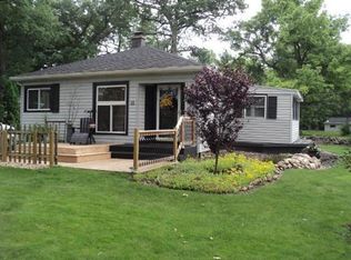 15 Indian Trl, Merrillville, IN 46410