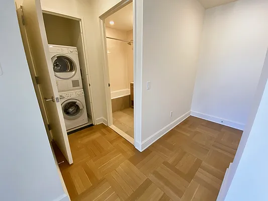 Rented by Windsor Property Management | media 32