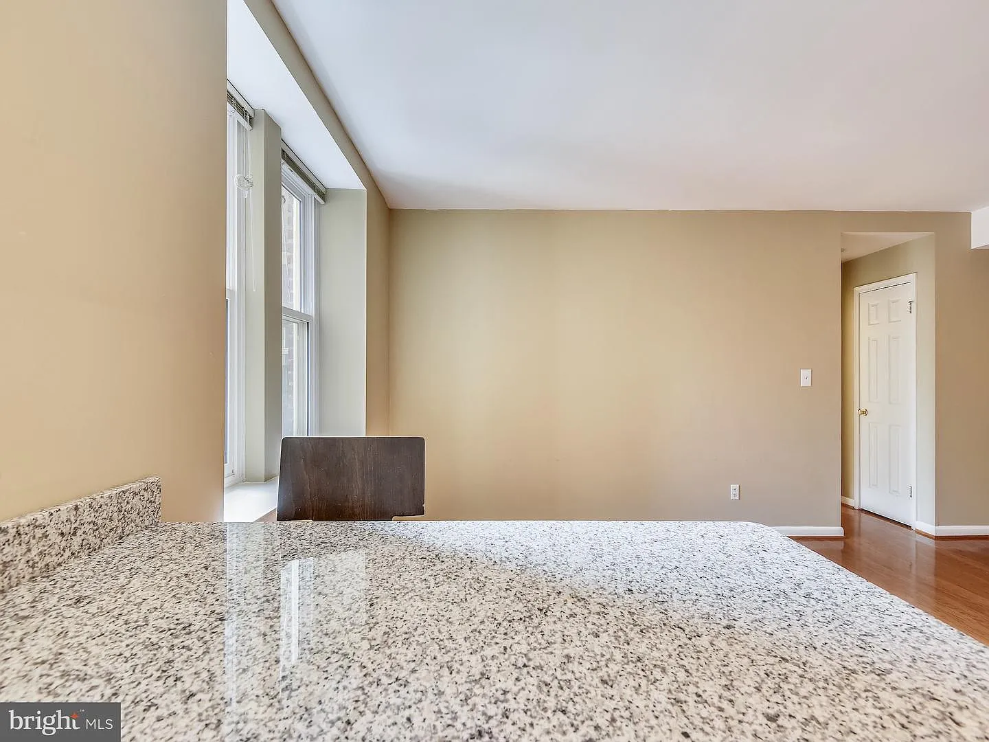 1 bed, 676 sqft, $2,490 — Photo 4