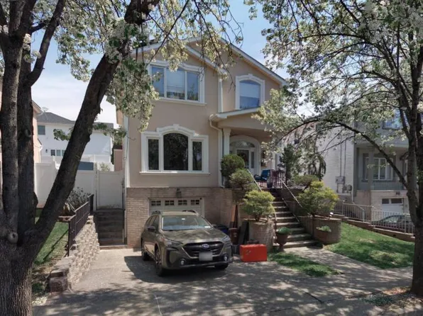 3 Terrace Ave, Staten Island, NY 10309