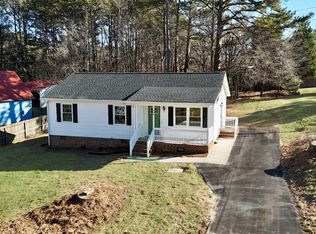 429 Wagstaff Rd, Fuquay Varina, NC 27526