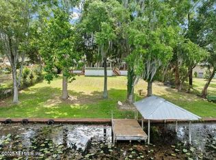 112 Wesley Rd, Green Cove Springs, FL 32043