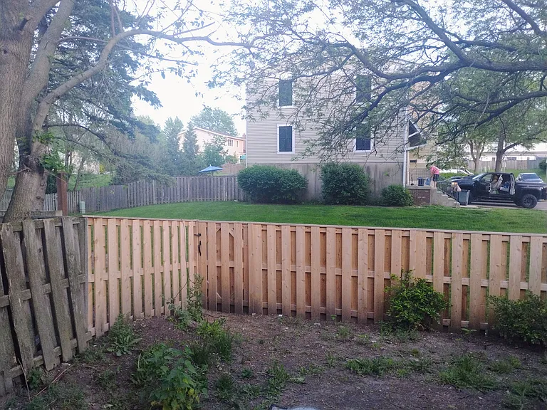 1803 Dumont Ln — Photo 2