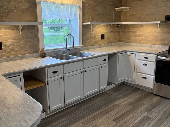 5th image of 8148 Old Canal Ln NW